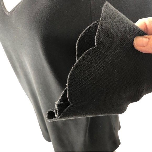 Talbots Scallop Hems Cotton Modal VNeck Popover Top Women L Black - Picture 4 of 9